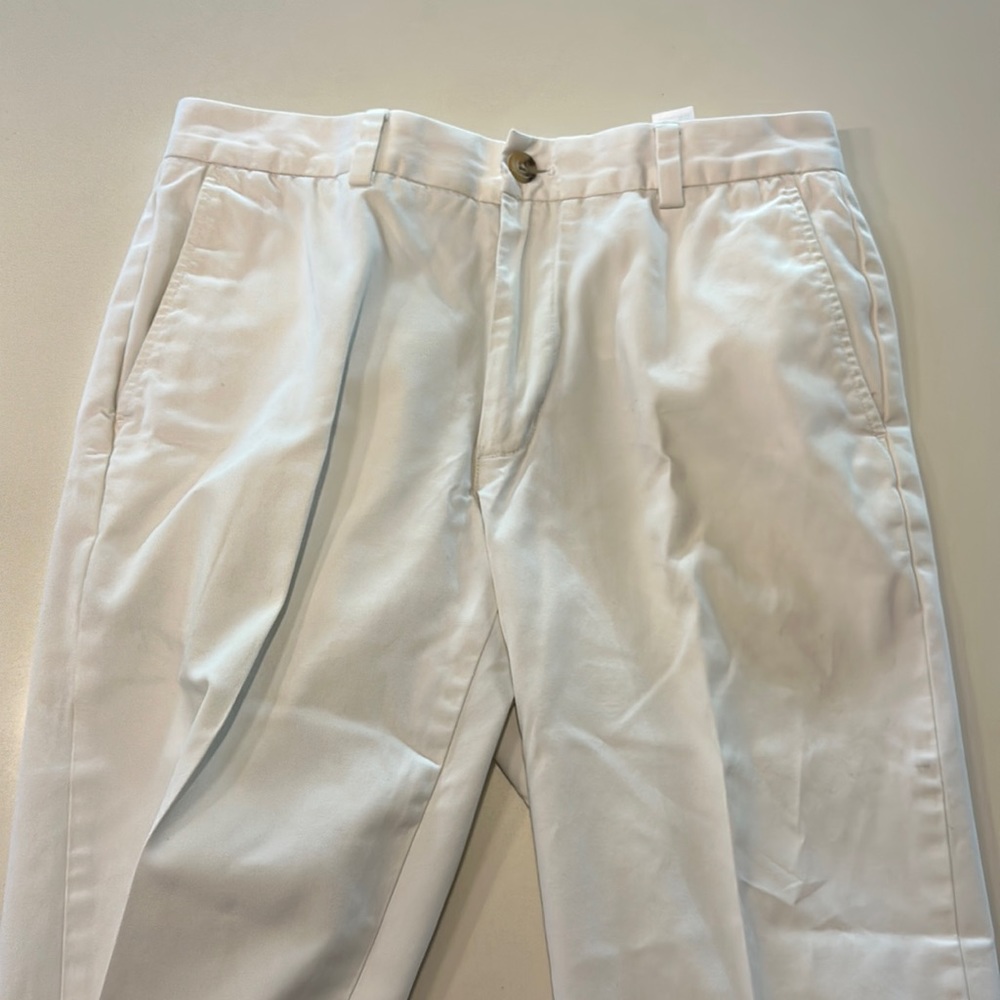 Men’s khaki vineyard vines pants